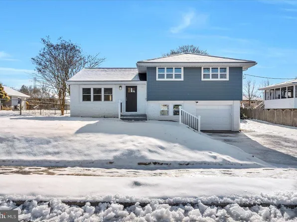 5 Crest Ave, Berlin, NJ 08009