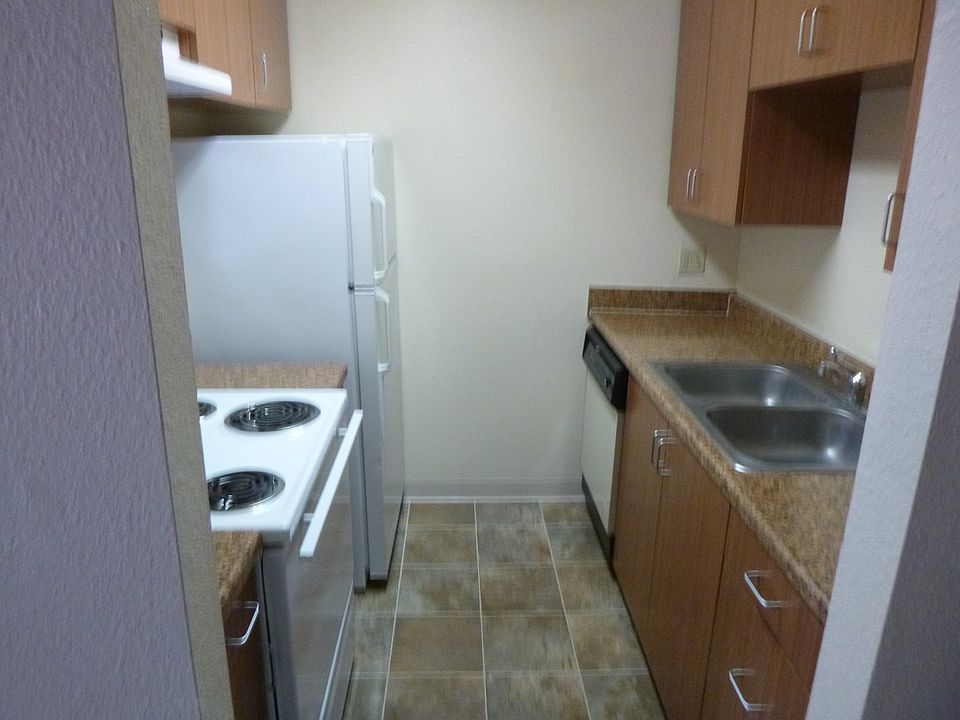 2nd image of 1170 Kenny Dr #37
