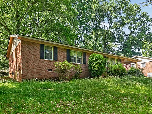 2nd image of 482 Carolyn Dr