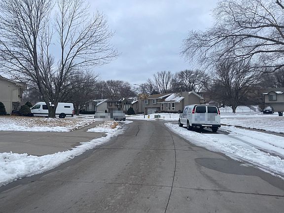 3rd image of 4519 S 148th St