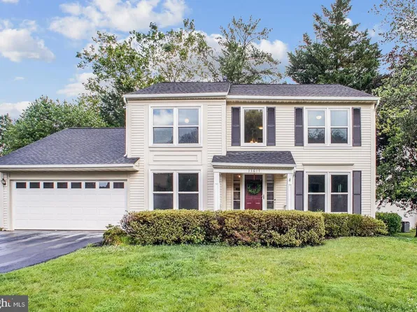 13617 Union Village Cir, Clifton, VA 20124