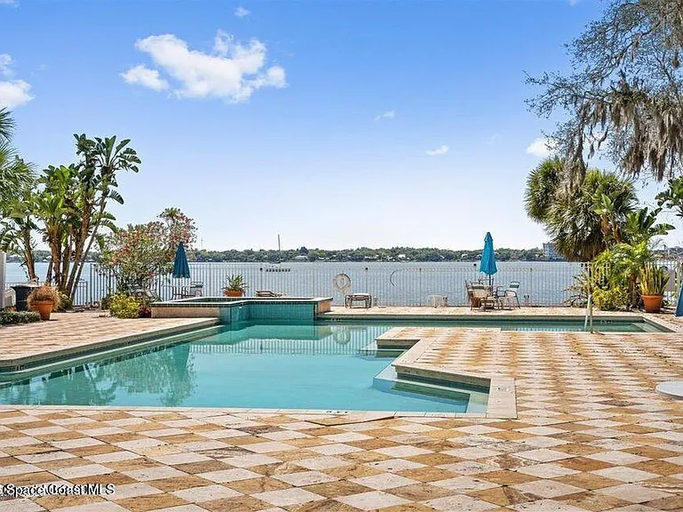 225 S Tropical Trl #209 — Photo 22