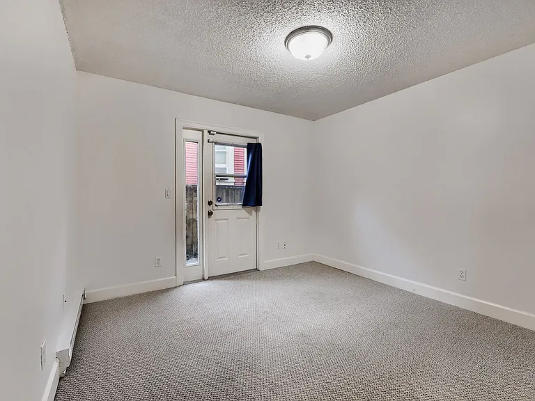 8065 N Ivanhoe St #1 — Photo 13