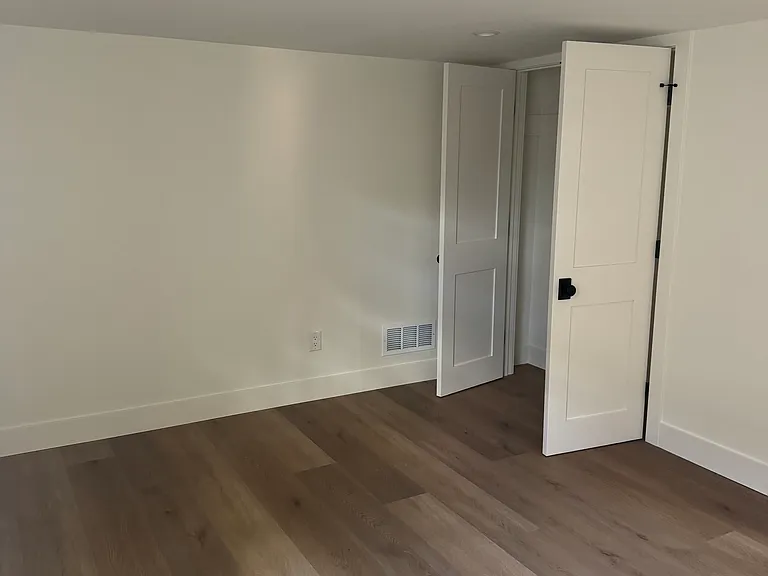 491 S Franklin St — Photo 18