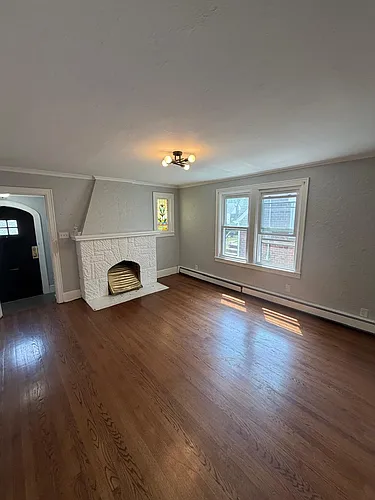 712 Sheridan Ave Photo 1