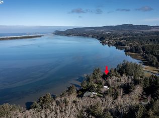 5520 Wee Willie Ln, Netarts, OR 97143