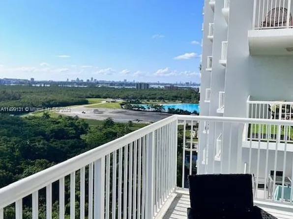 14951 Royal Oaks Ln APT 1603, North Miami, FL 33181