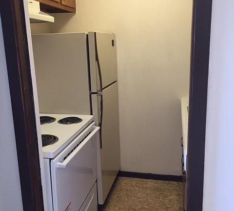 5th image of 2064 Oxford Ave APT 16