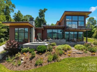 25 Bartrams Walk Dr, Asheville, NC 28804