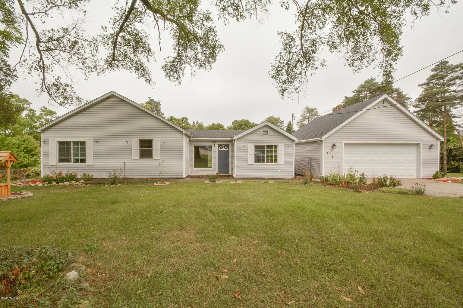 115 Gregg Dr photo 1