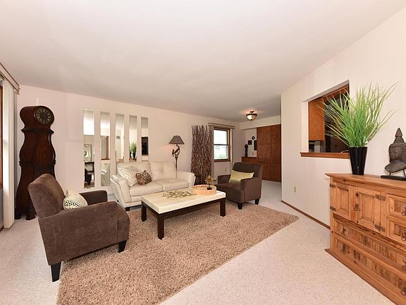 4th image of 5944 S 35th STREET