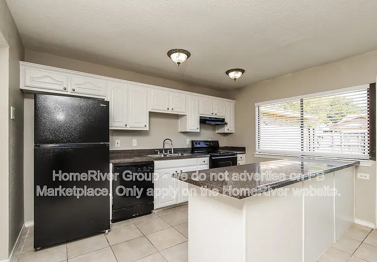 7009 Emory Oak Ln — Photo 6