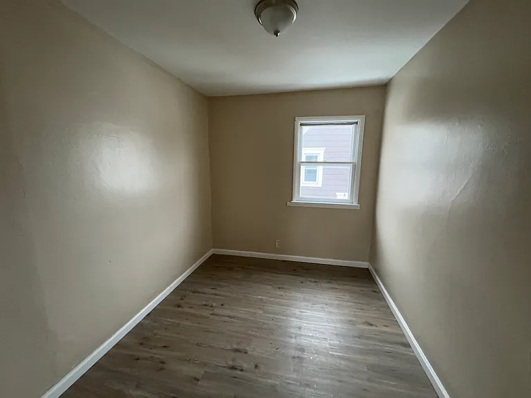 154 Liberty St #2 — Photo 7