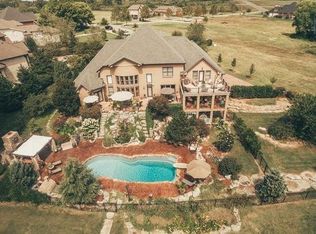 824 Stone Brook Dr, Lebanon, TN 37087