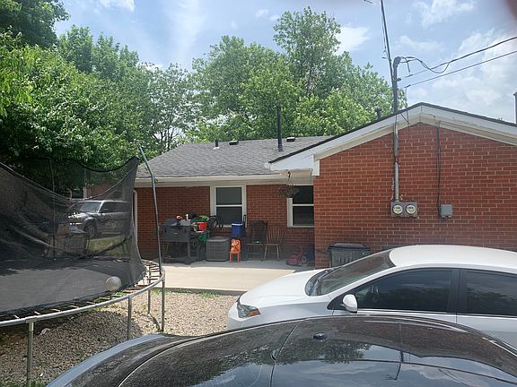 3rd image of 1697 Hill View Pl #1699