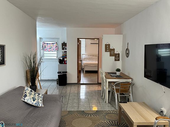 2nd image of 1618 Paseo Diana A