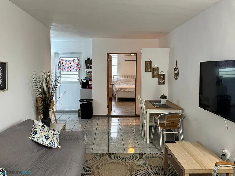 1618 Paseo Diana A #A — Photo 2