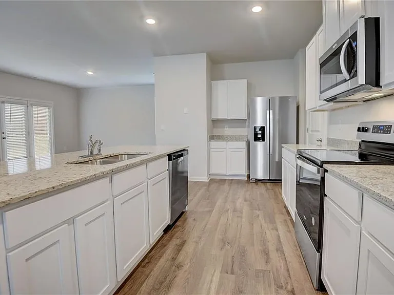 88 Shadwood Pl — Photo 7