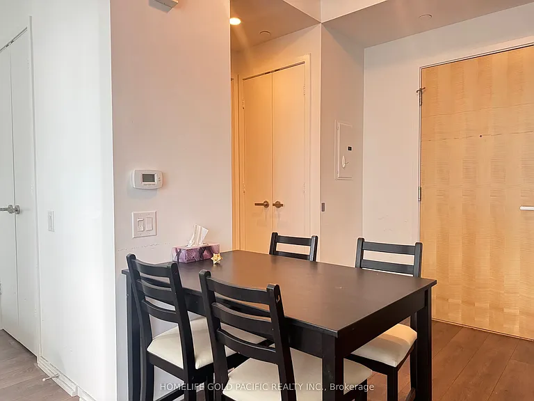 45 Charles St E #2505 — Photo 7
