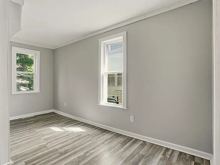 723 Union Ave — Photo 16