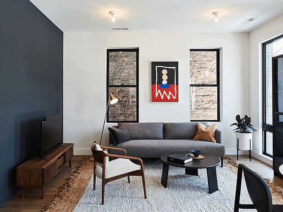 3rd image of 1847 N Humboldt Blvd #304