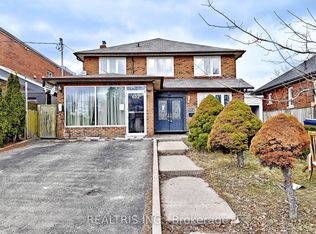 622 The Queensway Rd, Toronto, ON M8Y1K3