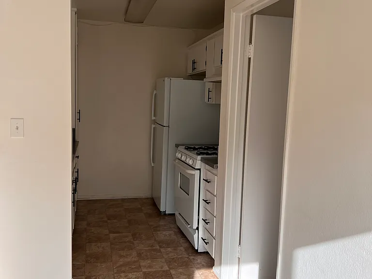 3205 S Shasta Cir S #104 — Photo 10