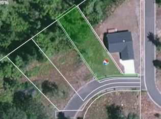 76166 Coho Ln #3, Oakridge, OR 97463