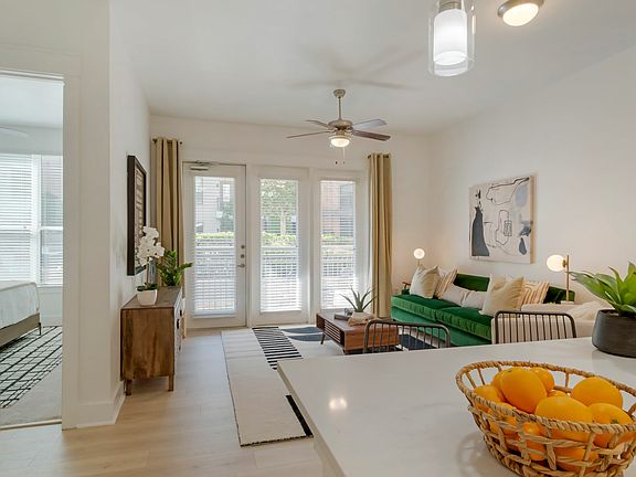 5th image of 5720 Carnegie Blvd #1219