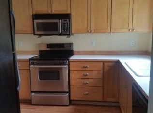 1319 E Walnut St, Kent, WA 98030