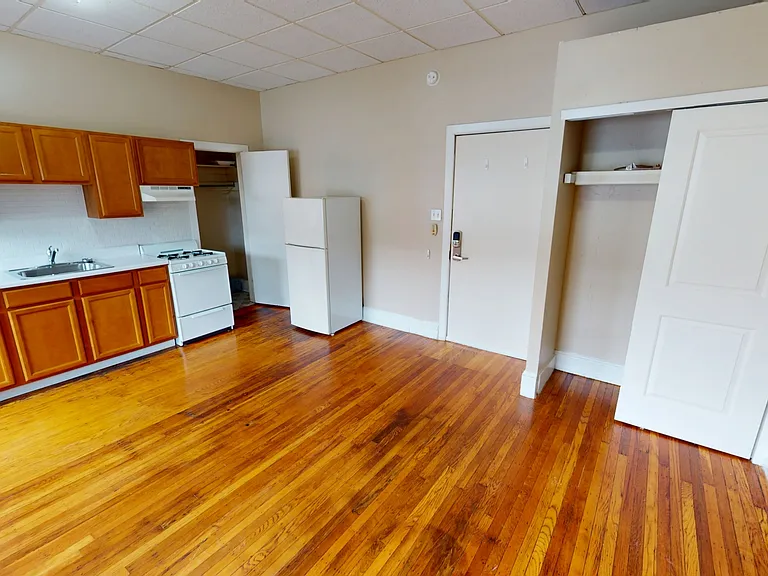 1114 Spruce Street, Philadelphia, PA 19107 — Photo 5