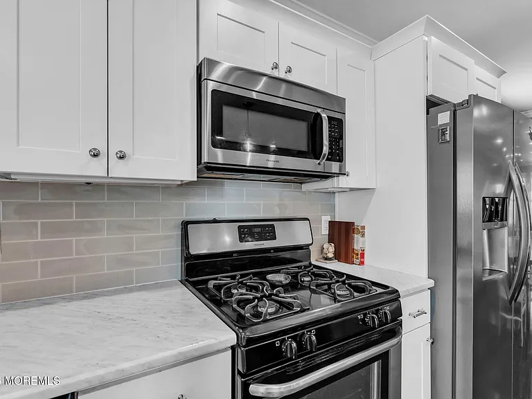 510 Lareine Ave — Photo 14