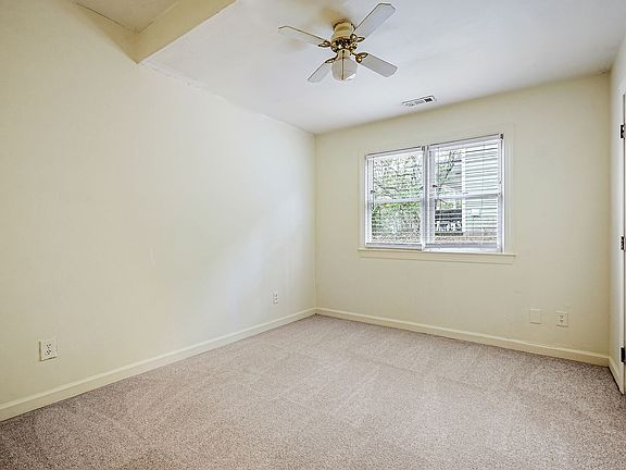 5th image of 505 N Greensboro St APT A