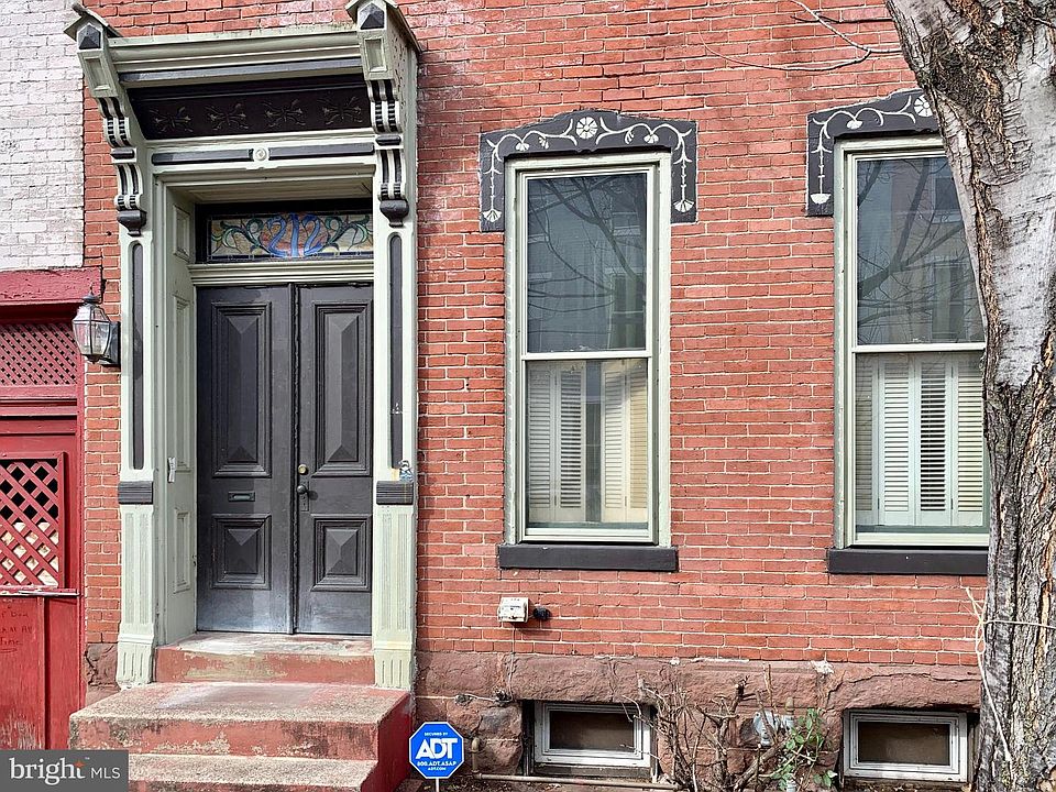 1st image of 212 Cumberland St