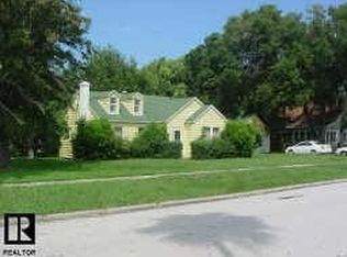 208 N Missouri Ave, Clearwater, FL 33755