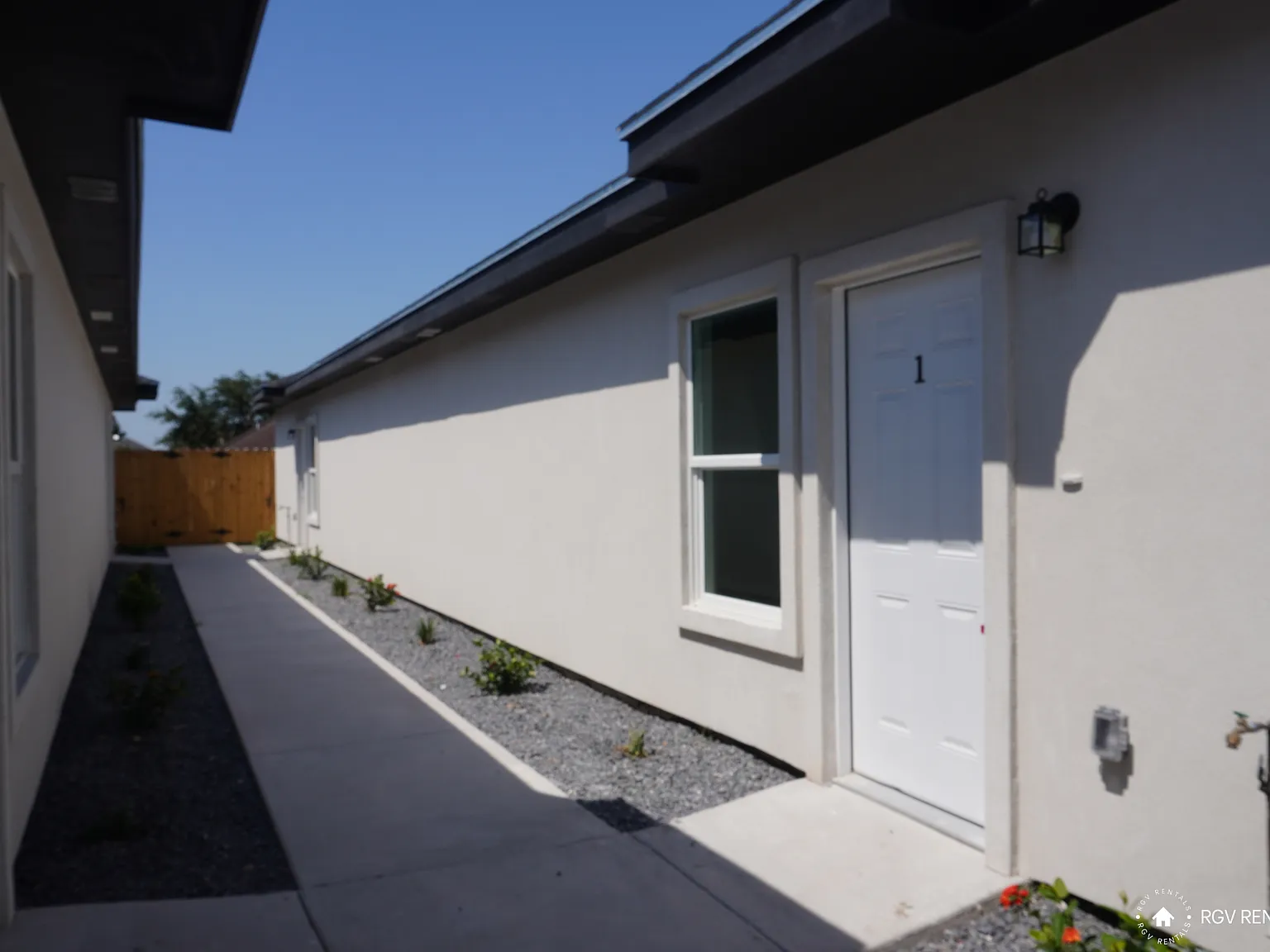 1004 Sugar Garden Ave — Photo 2