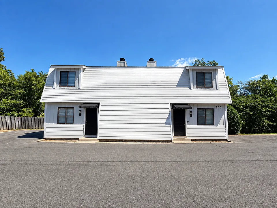 255 E Glenn Ave #A