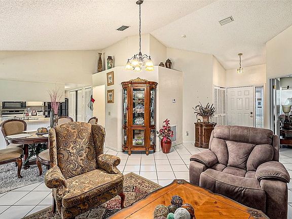 3rd image of 1606 DUSTY ROSE LANE