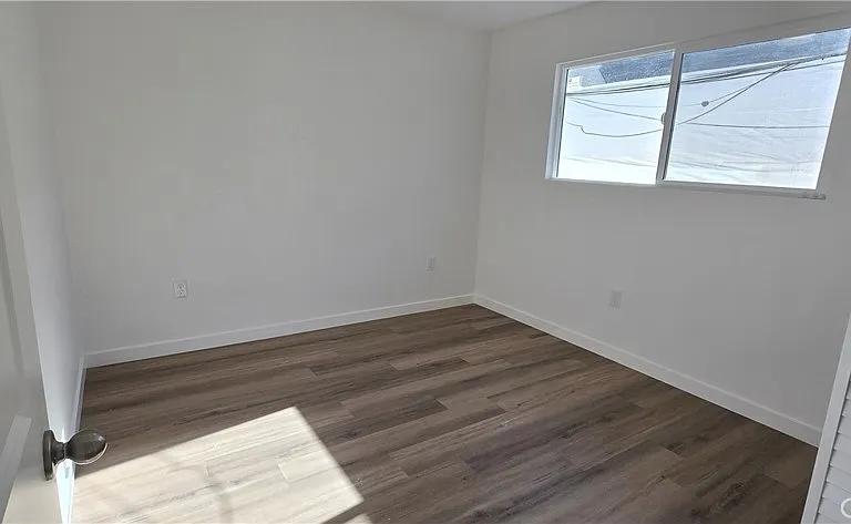 1428 E 54th St #2 — Photo 15