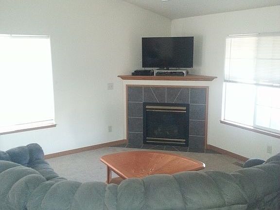 2nd image of 263 Sunset Dr