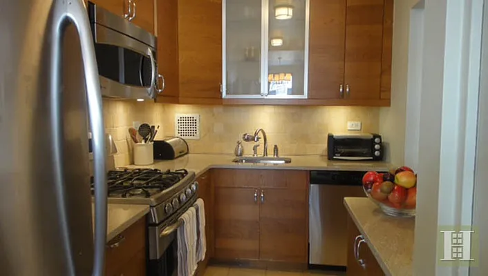 Sold by Halstead Real Estate | media 5