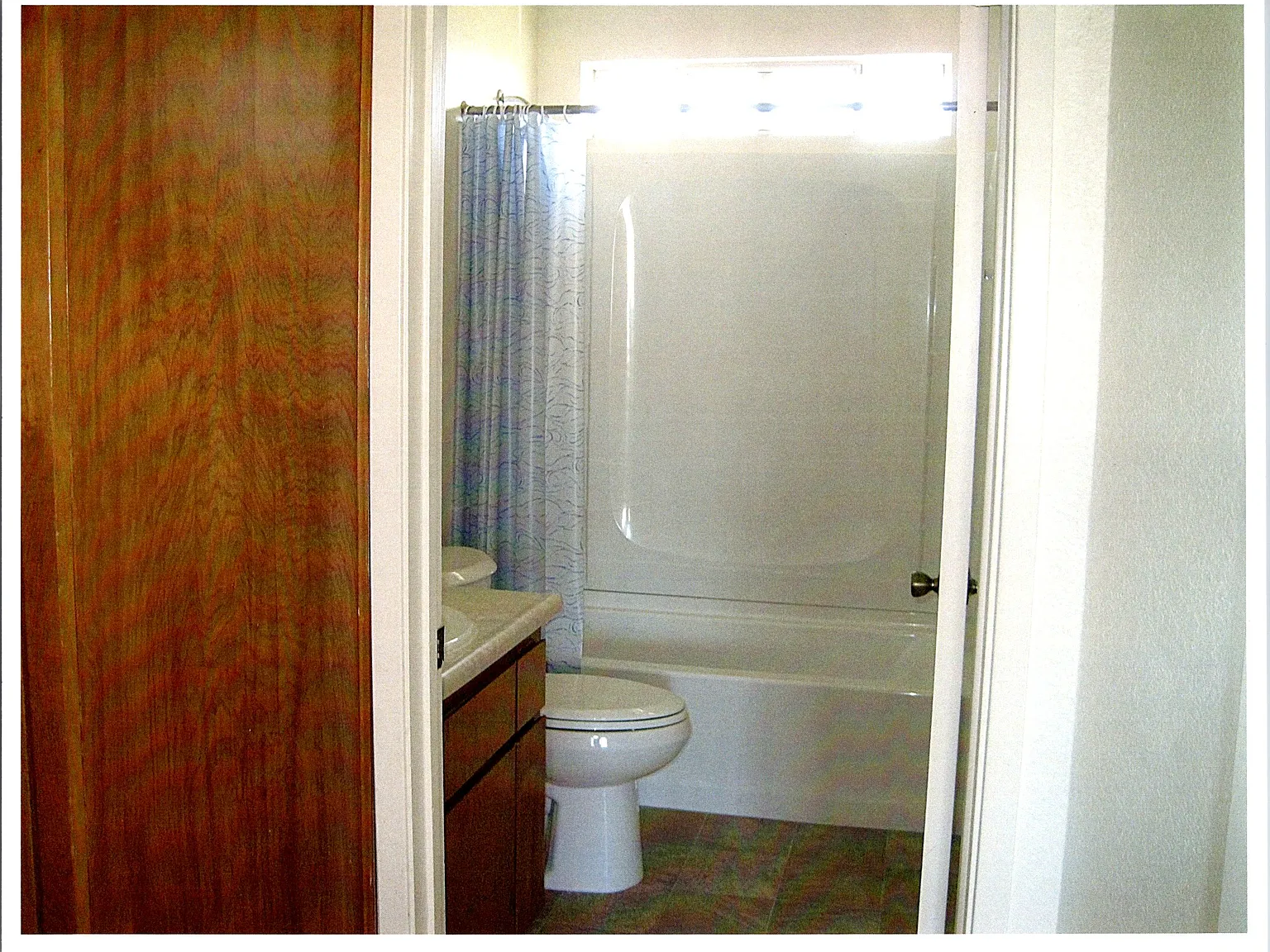 2 bed, 1.5 bath, 1000 sqft, $1,875 — Photo 3