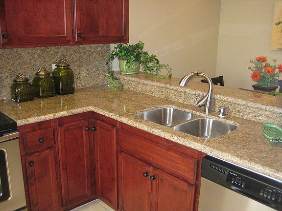 4th image of 3435 Richland Dr APT 11