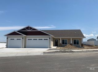 3215 Pathfinder Way, Lewiston, ID 83501