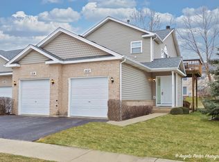 1512 Rhett Pl, Woodstock, IL 60098