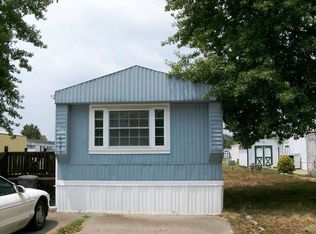 6040 Maggie Valley Dr, Evansville, IN 47720