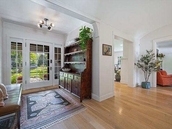 3rd image of 203 Prospect Ave