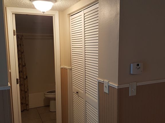 5th image of 209 W Miracle Strip Pkwy #C