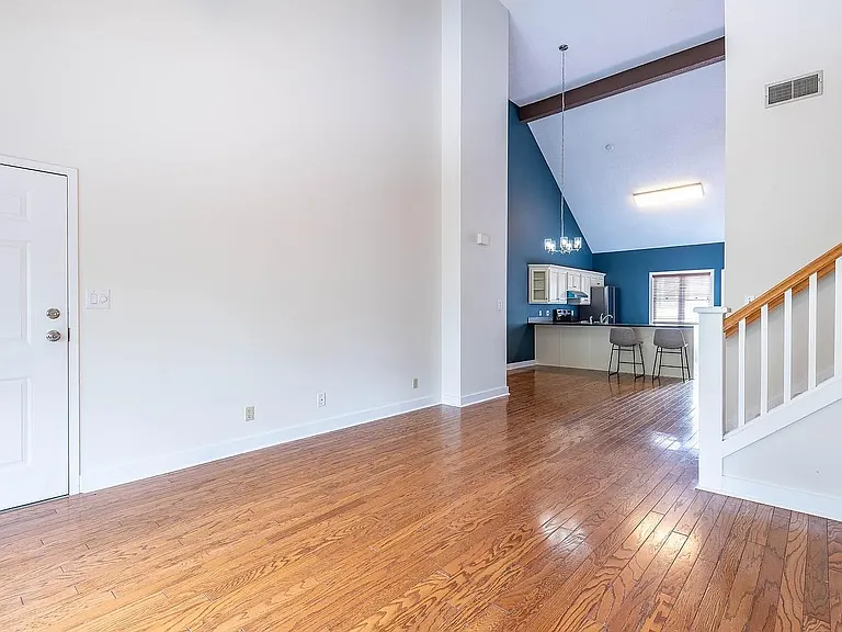 407 S Madison St #407 — Photo 6