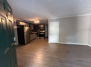 1120 Stewart St APT 4, Oxford, AL 36203